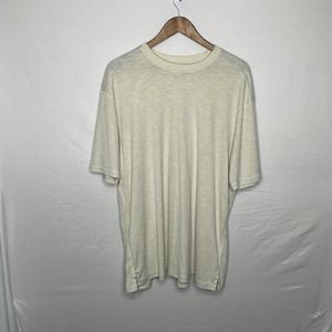 Tommy Bahama Casual Short Sleeve Light Yellow T-Shirt Size 2XL